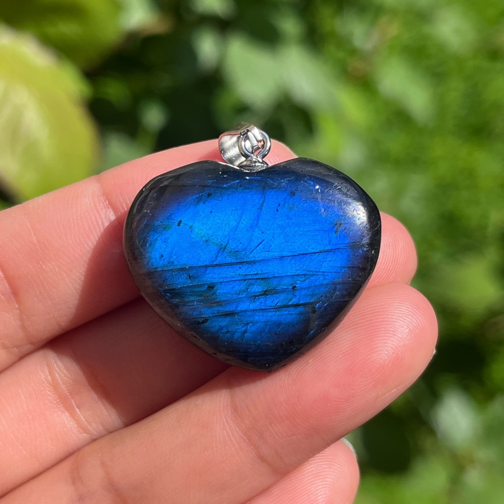 Stainless steel‎ double color flashy labradorite heart 1713